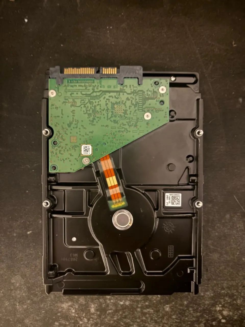 HDD 2TB SEAGATE BARRACUDA - Foto 2