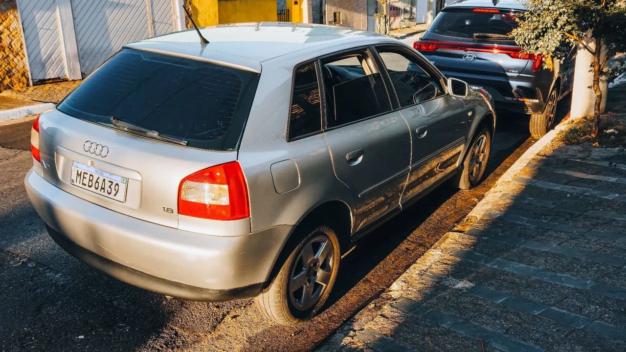 Audi A3 1.8 5P Mec. 2006 - Foto 4