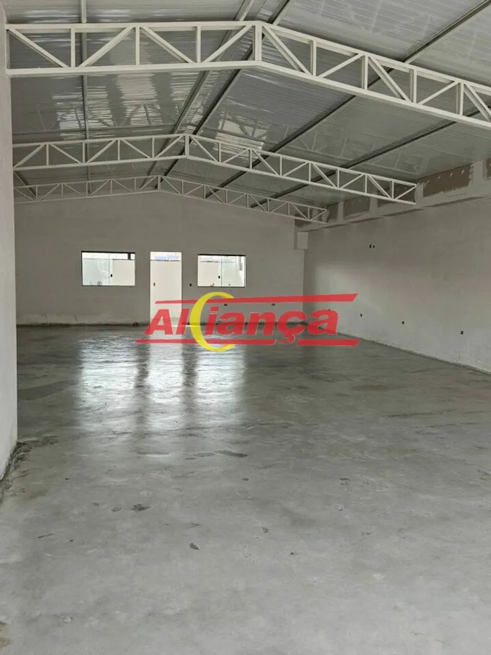 Sala comercial para alugar 200m² com 2 banheiros, Pimentas