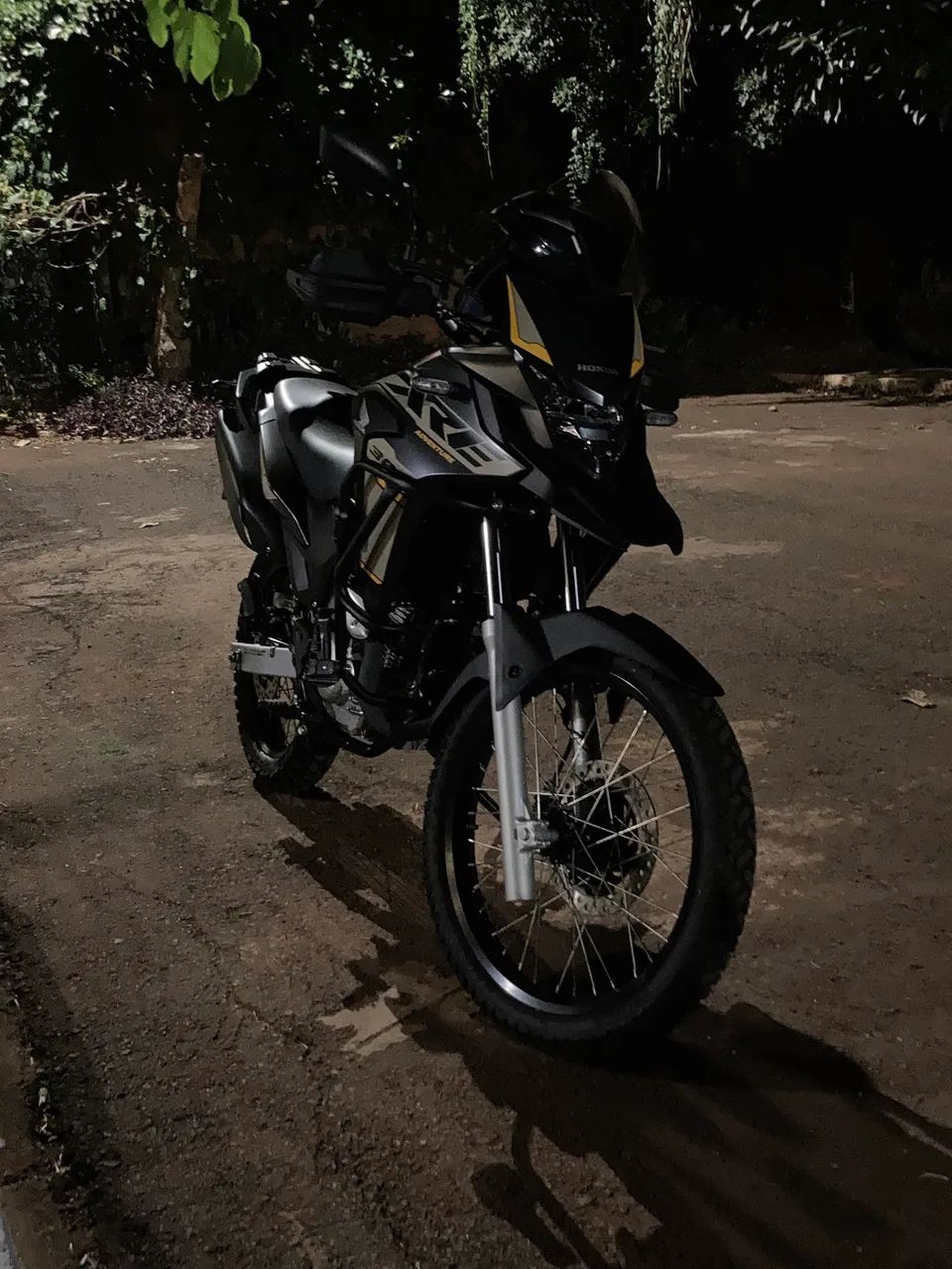 XRE 300 ADVENTURE 2023 - Foto 3