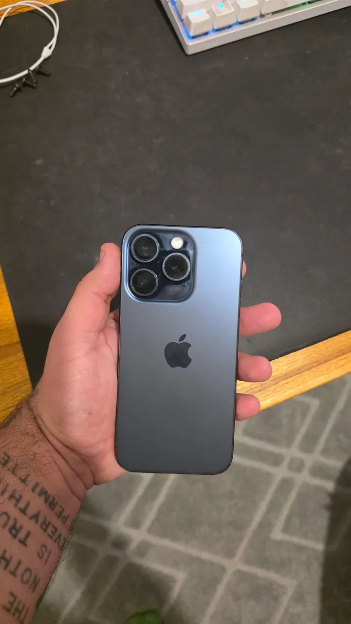Iphone 15 pro - Foto 5