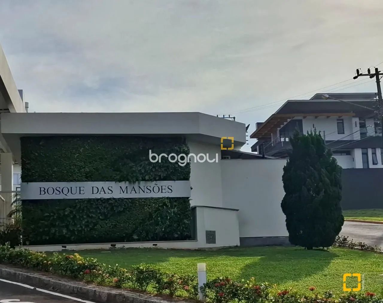 Terreno 801m² no Bosque das Mansões em São José