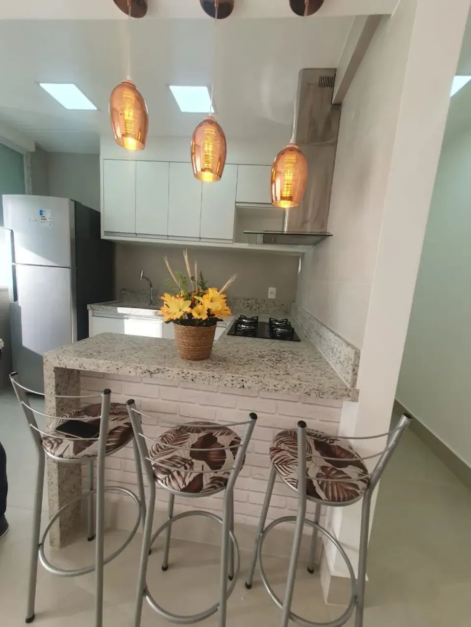 Apartamento com 2 quartos mobiliado próximo ao shopping pantanal. - Foto 4