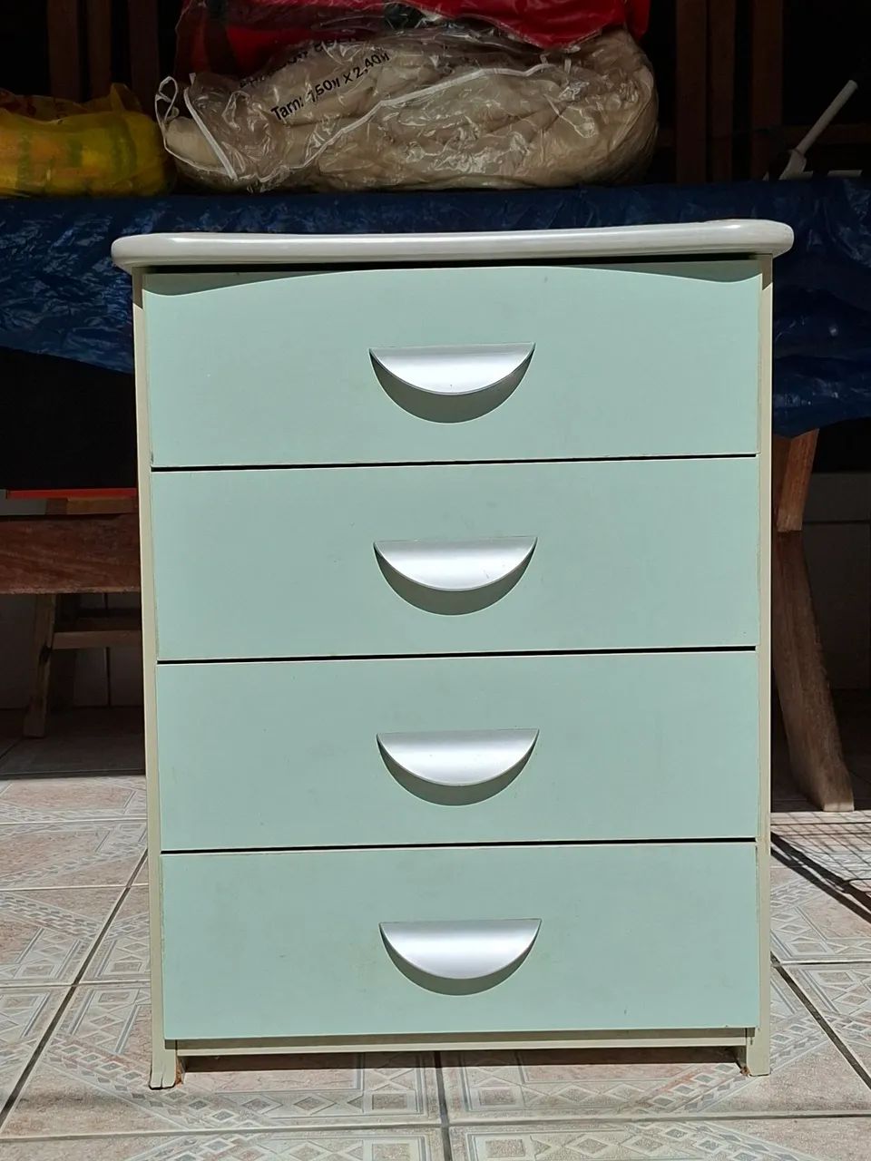 Gaveteiro  retrô  menta 4 gavetas