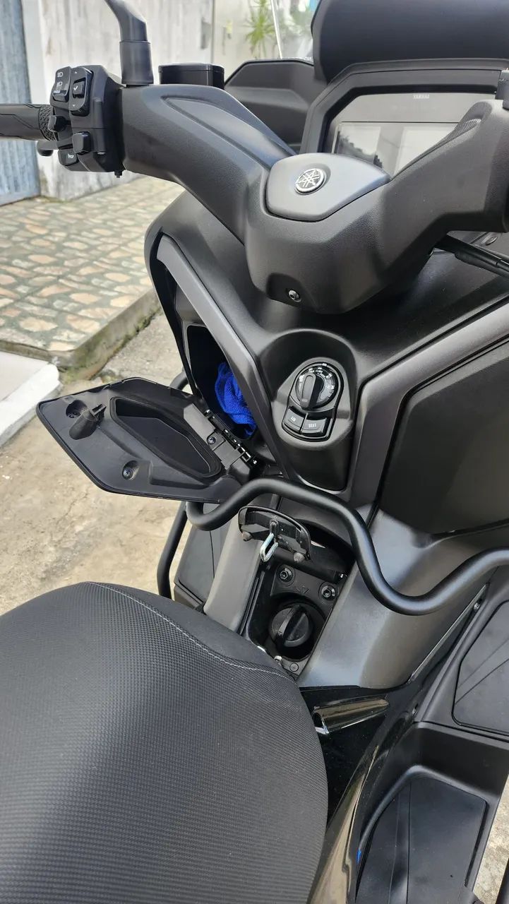 Xmax 300 - Foto 4
