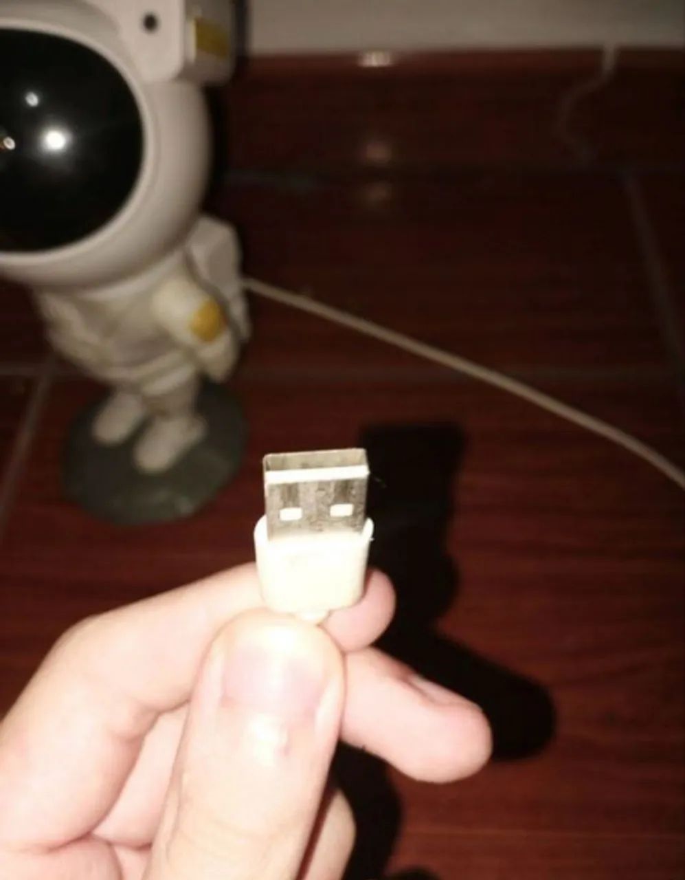 robô astronauta projetor de teto - Foto 2
