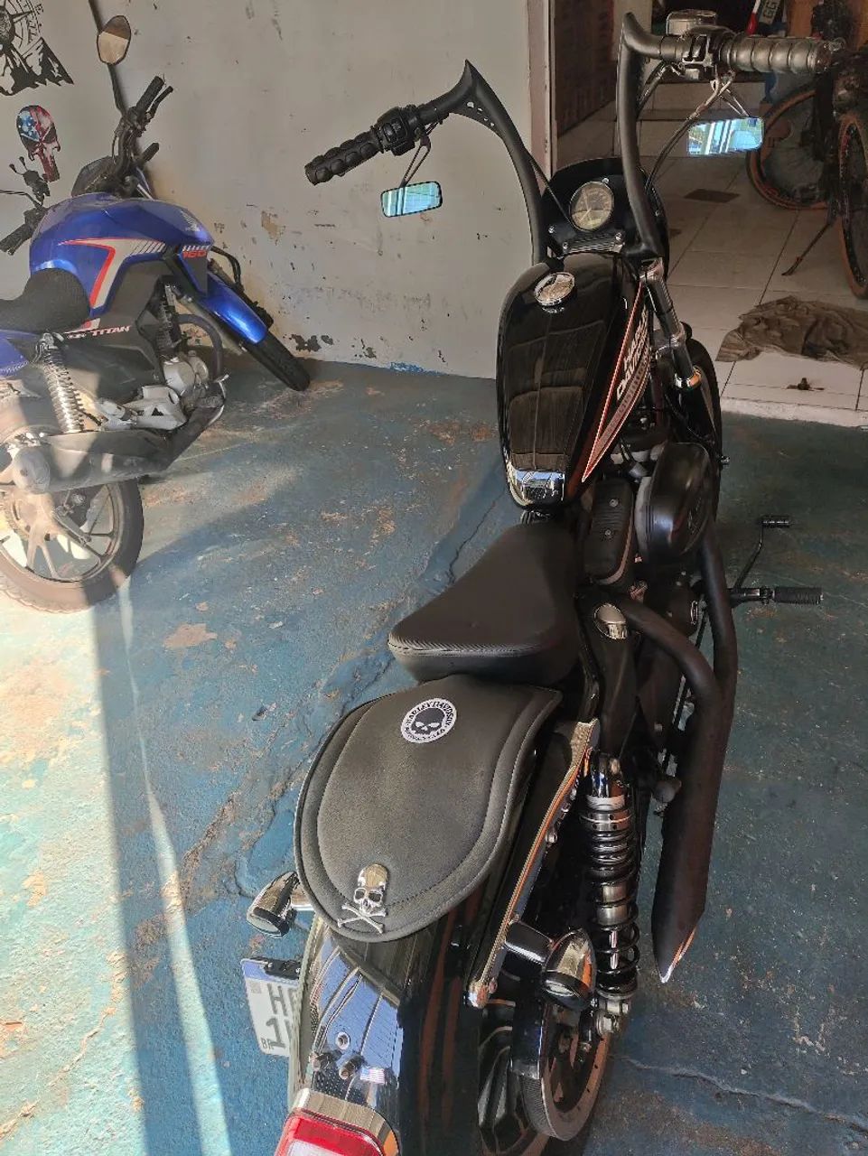 Harley Davidson 883 - Foto 2