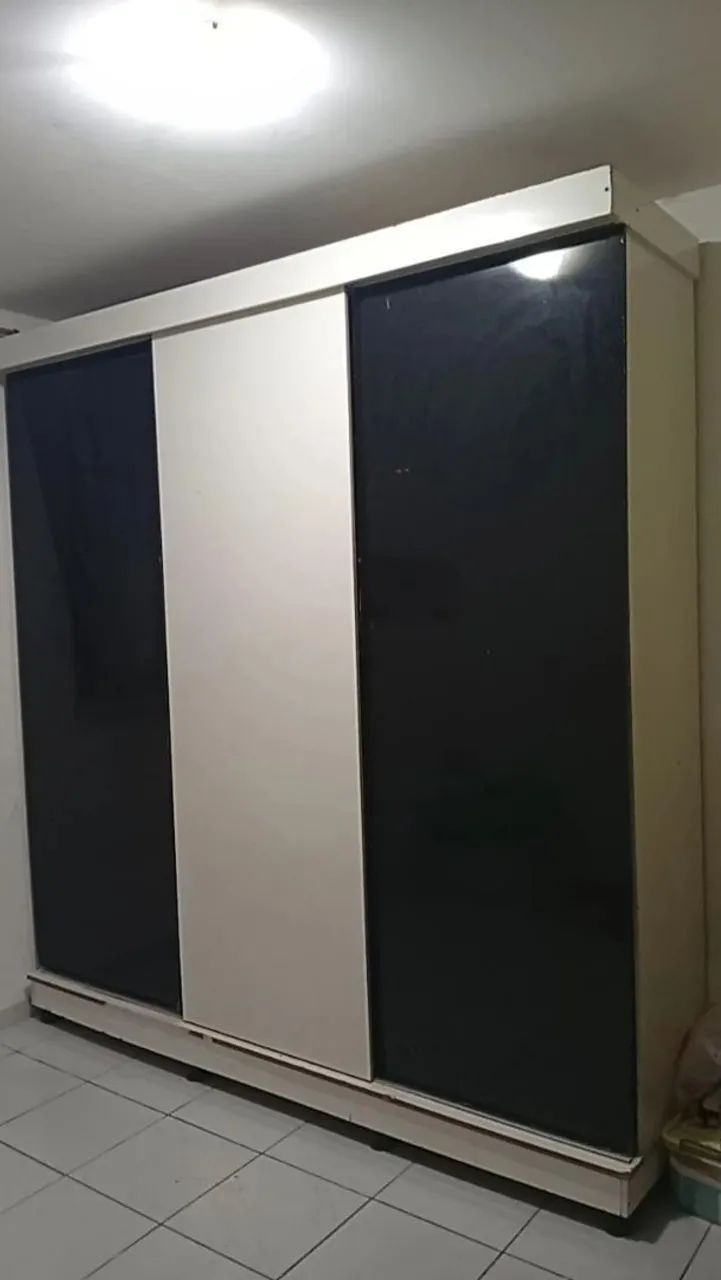 Guarda roupa casal