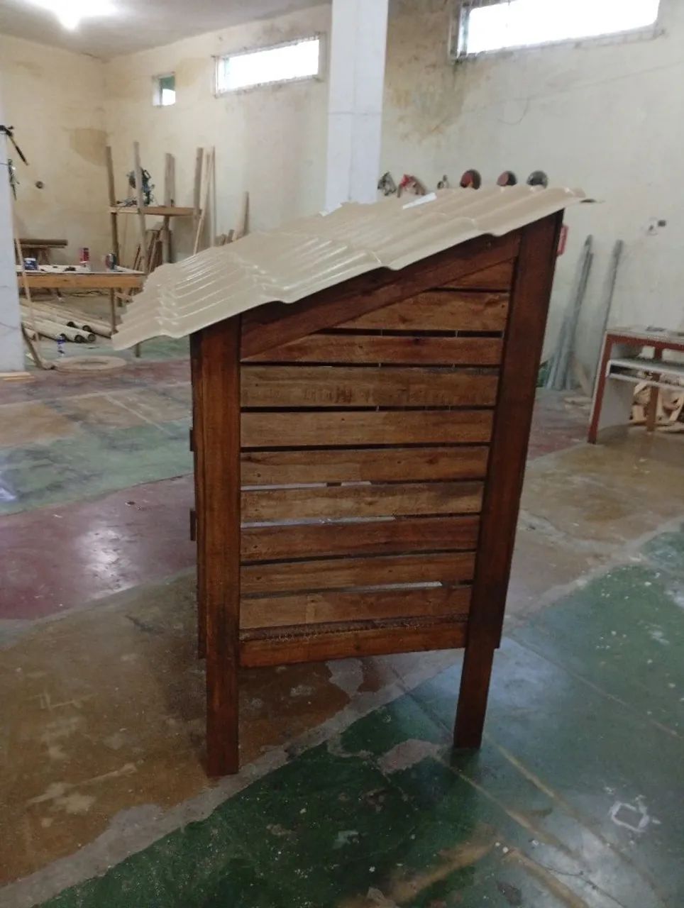 Galinheiro viveiro sob medida de palete e outras madeiras  - Foto 3