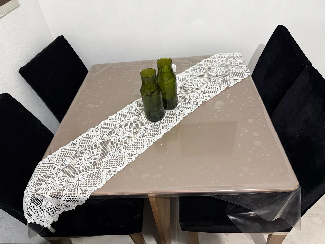 Mesa 4 cadeiras 