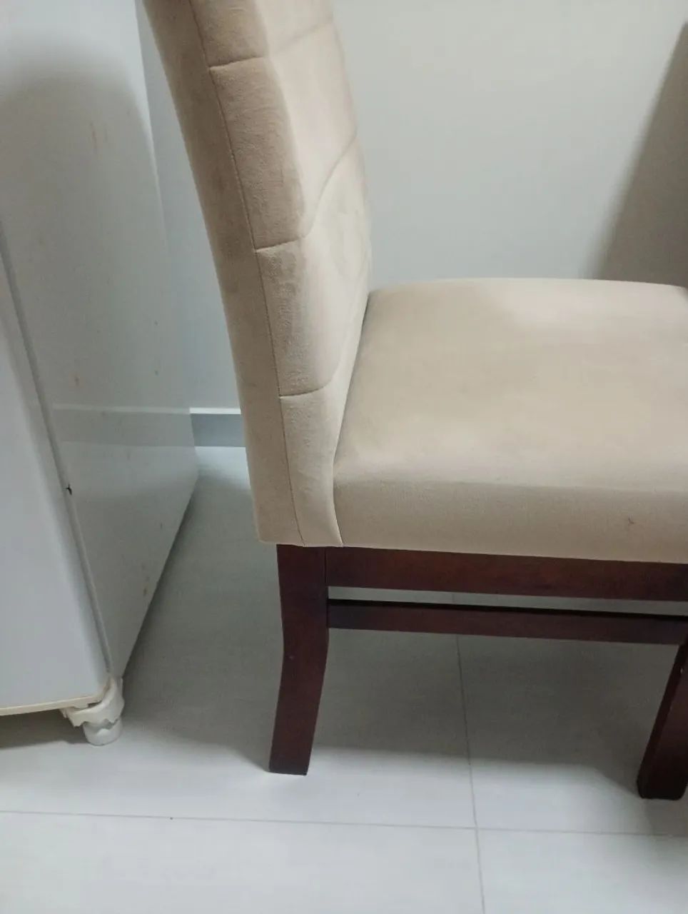 Mesa e 4 cadeiras