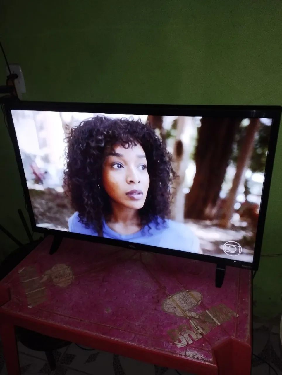 TV AOC 32 polegadas smartv  - Foto 3