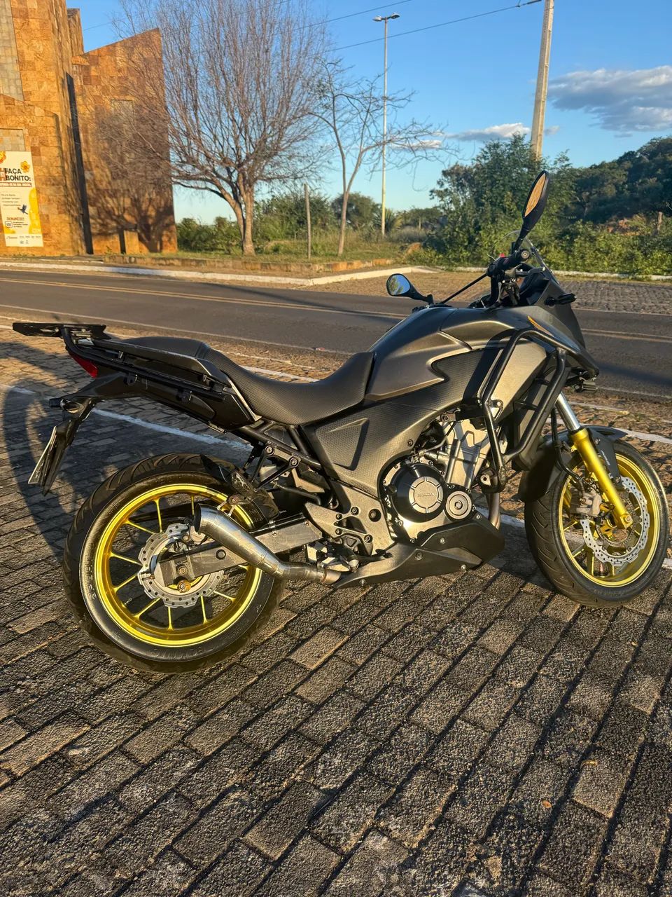 CB 500X EXTRA 