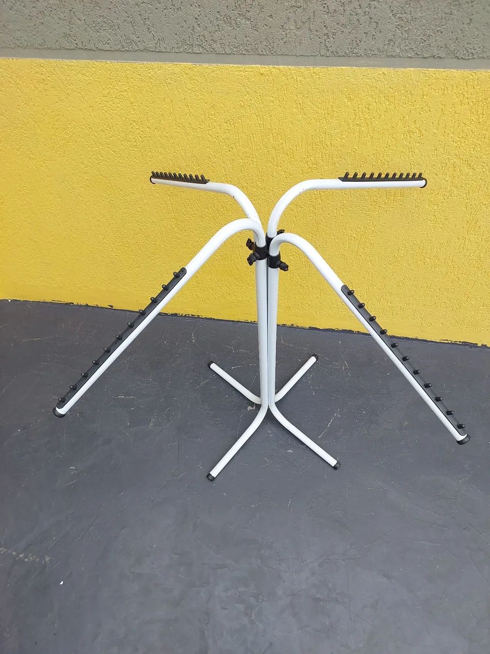 Arara 4 braços  - Foto 2