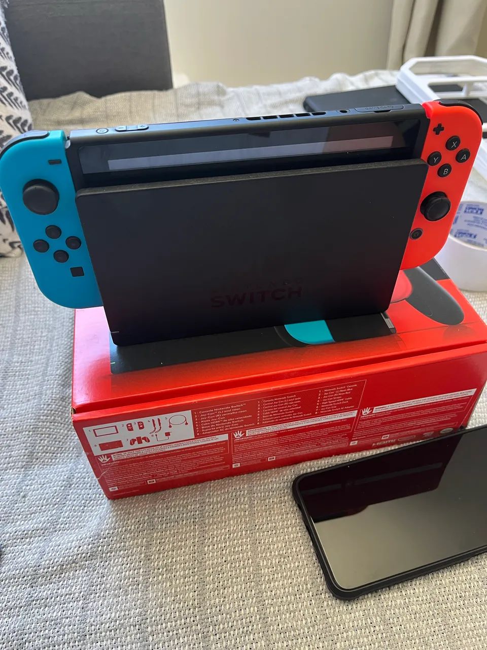 Nintendo Switch 