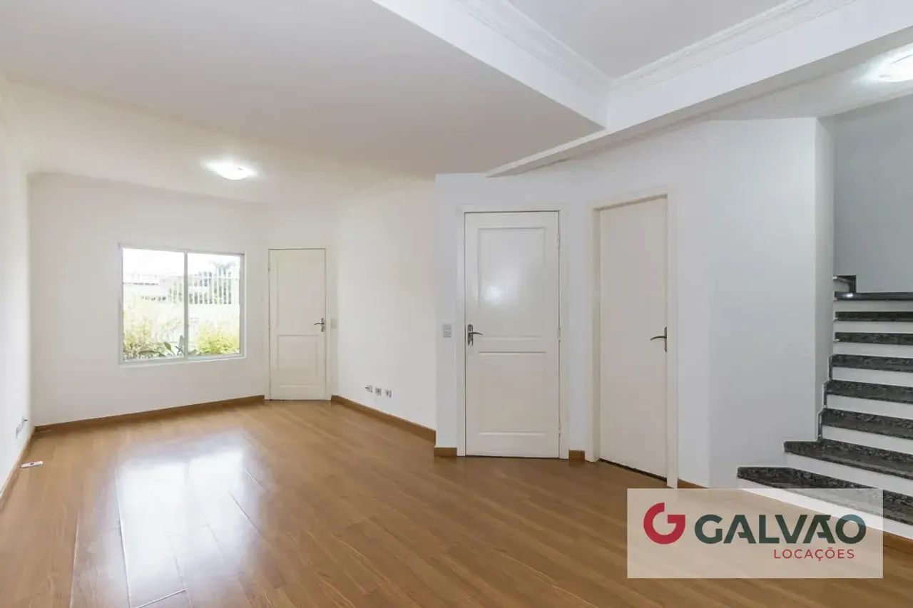 Sobrado para alugar 3 quartos, 101 m² em Uberaba, Curitiba - Foto 2