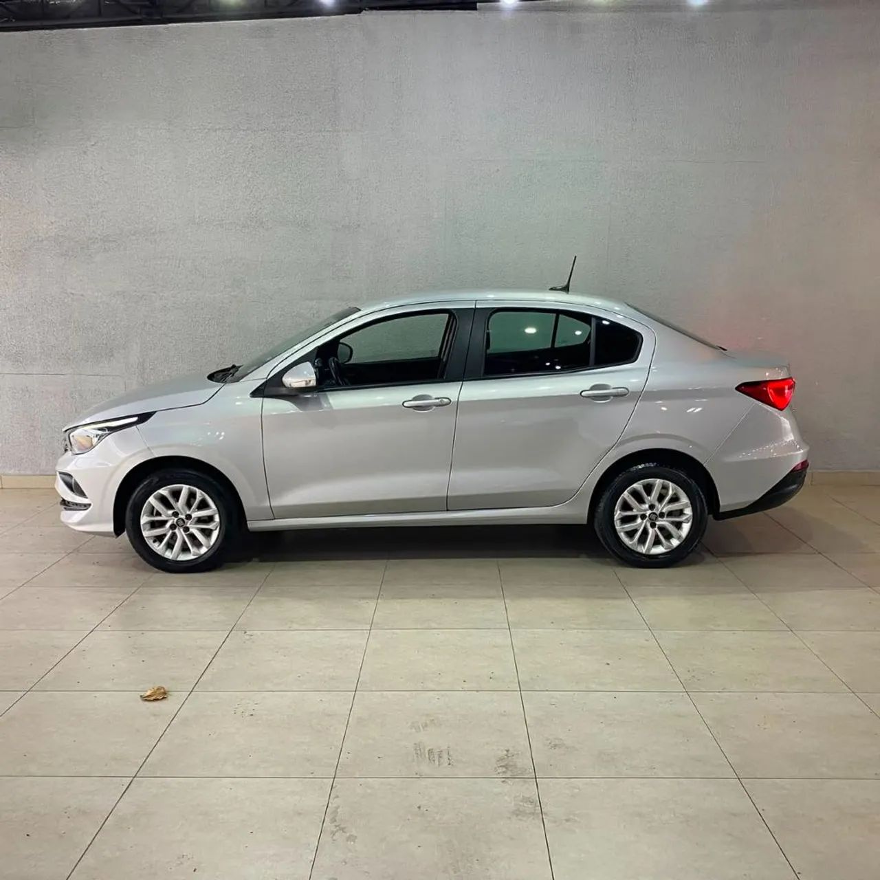 Fiat Cronos Drive 1.3 8V Flex 2022 - Foto 5