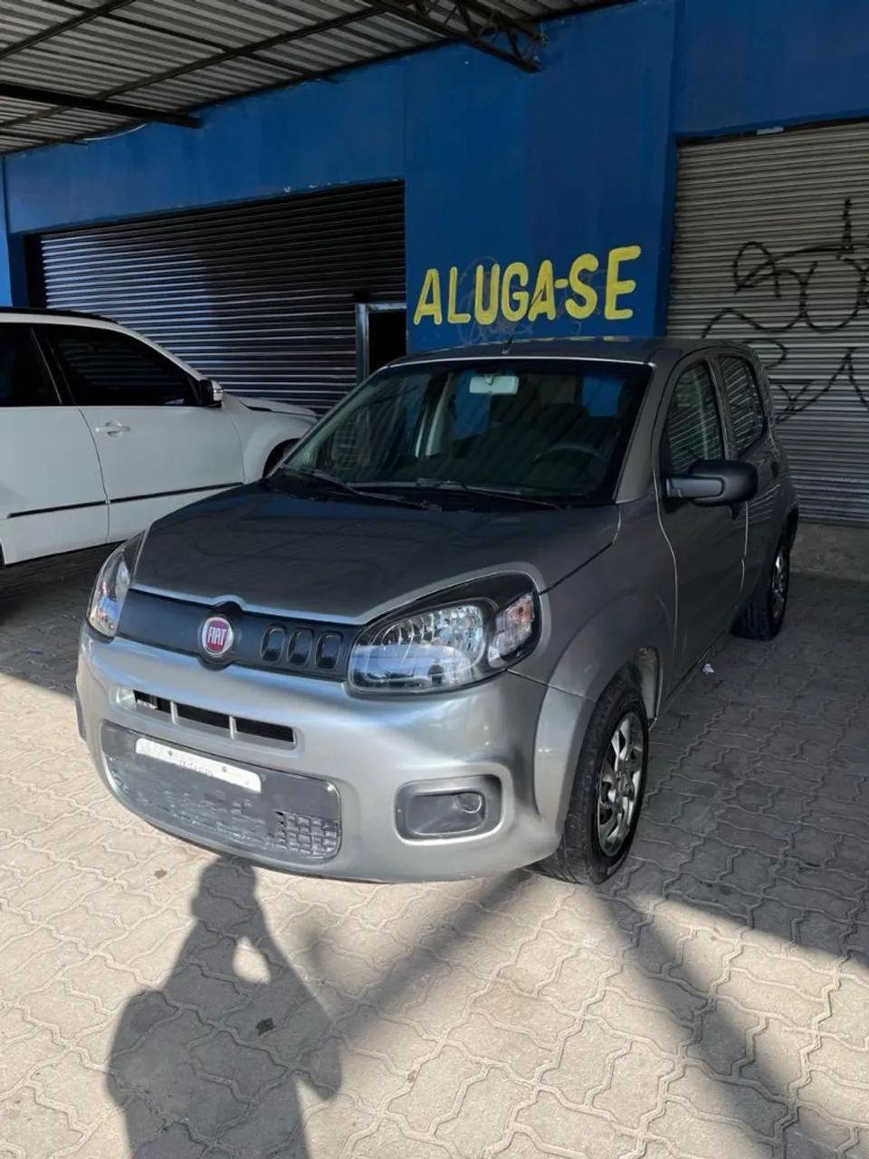 Fiat Uno Attractive 1.0 EVO Fire Flex 8V 5P 2016 - Foto 2