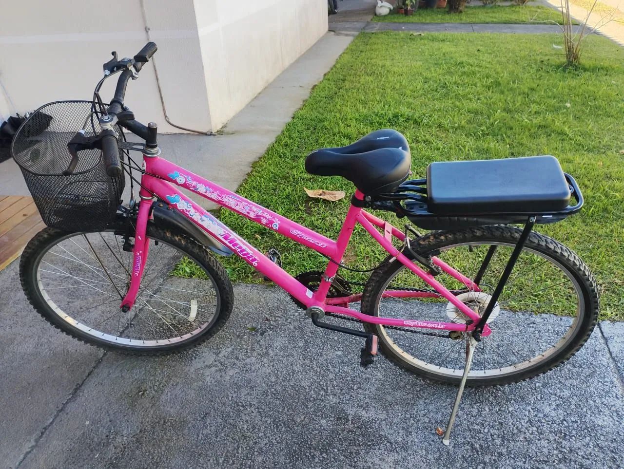 Bicicleta com acessórios