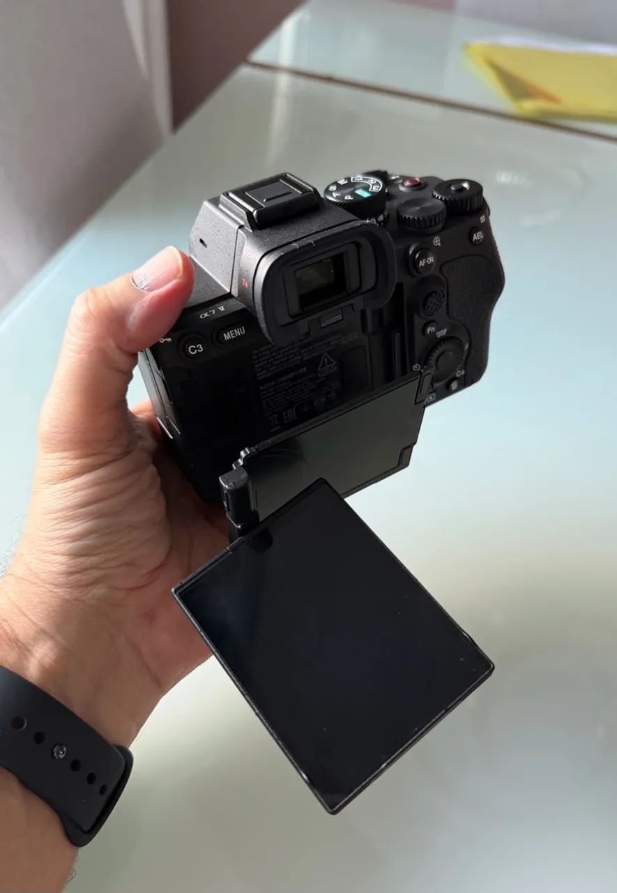 Câmera Sony A7V  - Foto 5