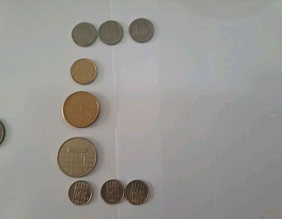 LOTE COM 36 MOEDAS ANTIGAS - EUROPA E ÁSIA - COLEÇÃO - Foto 4