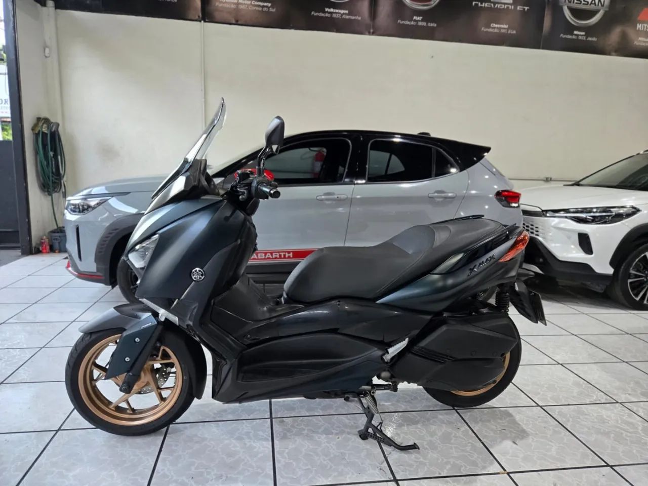 Yamaha Xmax 250 abs 2023 - Foto 4