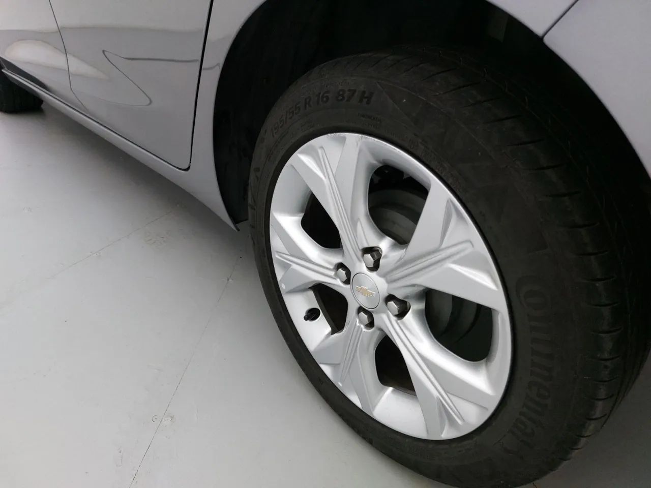 Chevrolet Onix Plus LTZ 1.0 12V TB Flex Aut. 4P, foto 12 de 18