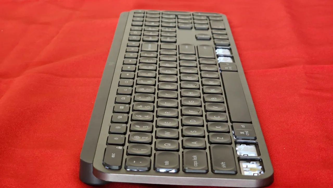 Teclado Logitech MX Keys cinza - Foto 3