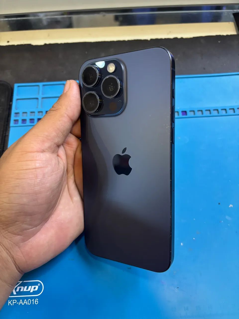 iPhone 15 pro Max  - Foto 2