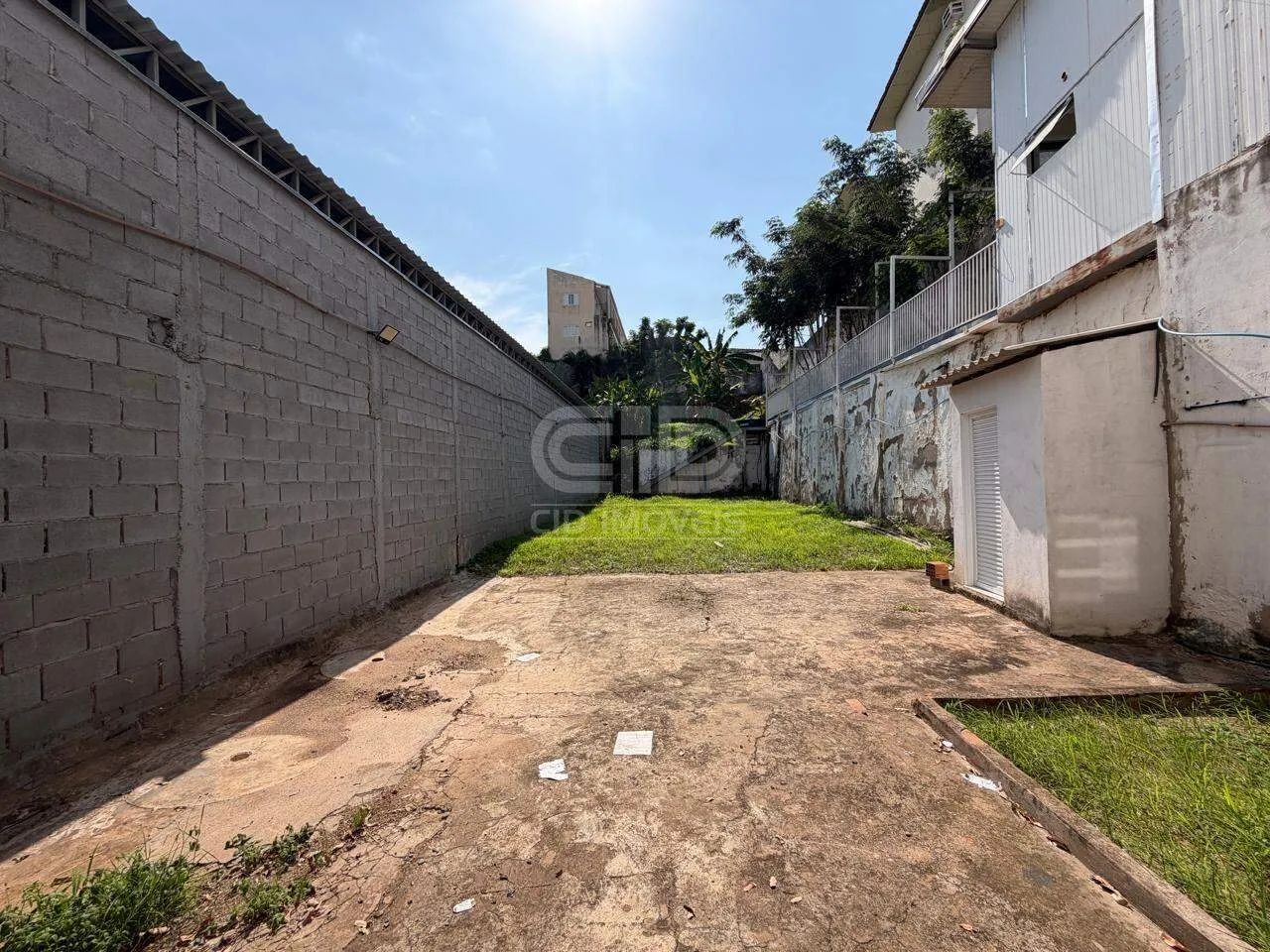 Imóvel comercial com 781m² na Av. Miguel Sutil - Foto 3
