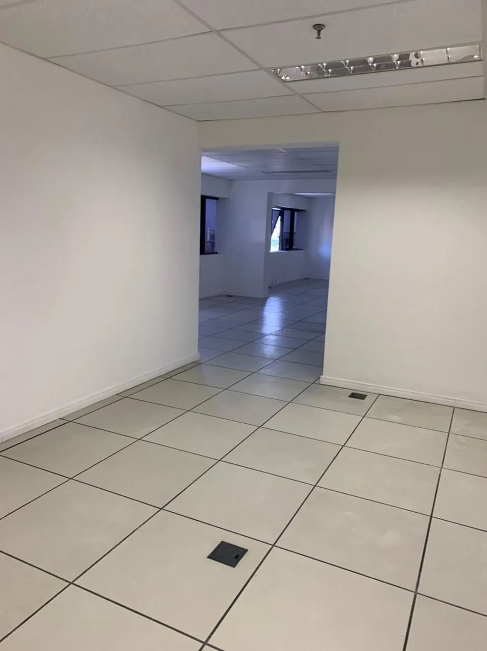 SALA COMERCIAL em LAURO DE FREITAS - BA, BURAQUINHO - Foto 4