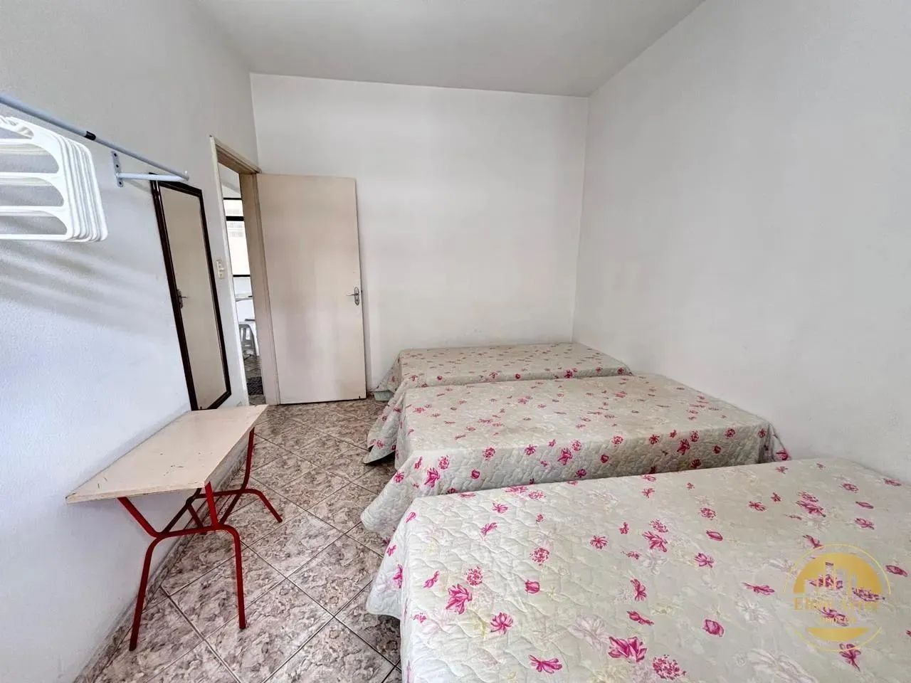 Apartamento 2 dormitórios com sacada e vista Mar em Santos - Foto 4