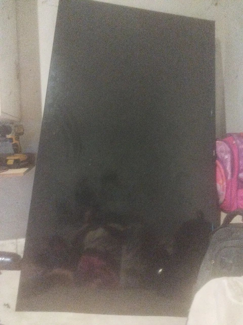 vendo tv philipis com defeito 65 polegadas