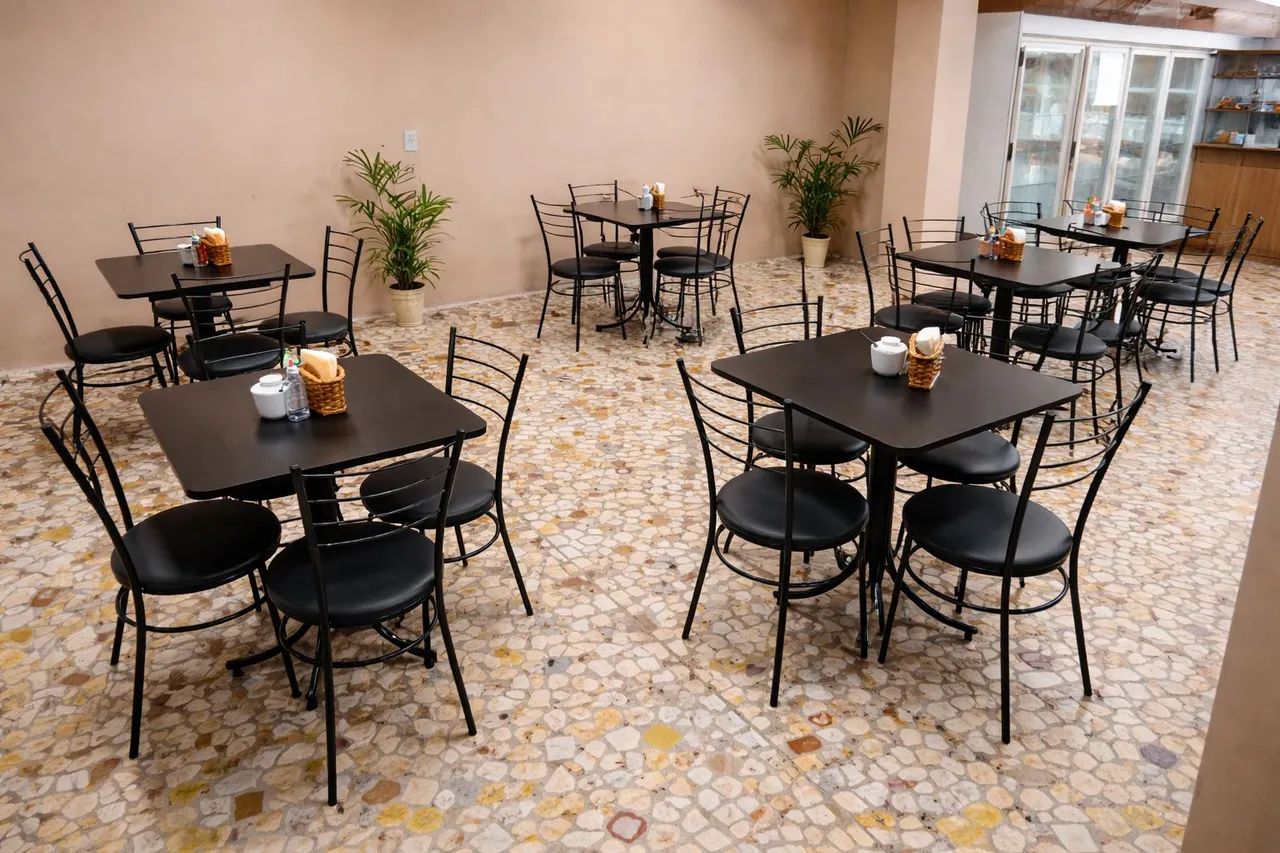 Mesas e cadeiras em promoção  - Foto 2