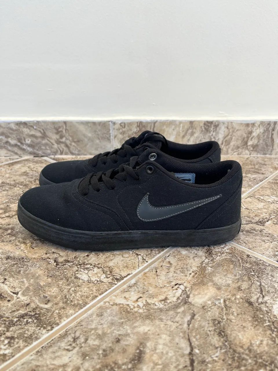 tênis nike sb preto 37