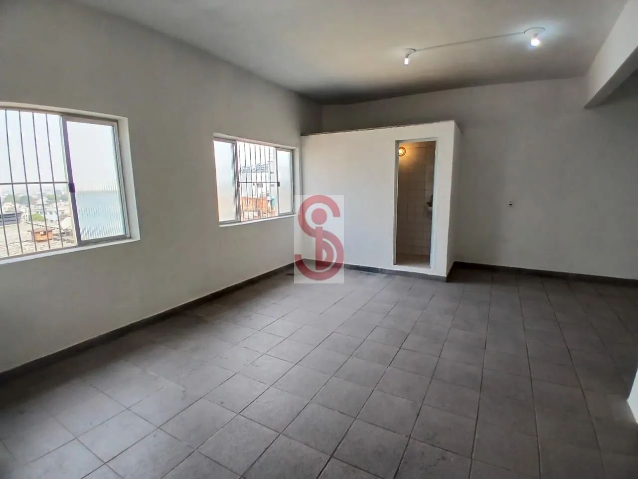 SALA COMERCIAL COM 02 BANHEIROS PARA ALUGAR - Foto 5
