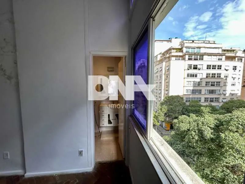 Apartamento : / Residencial / Copacabana