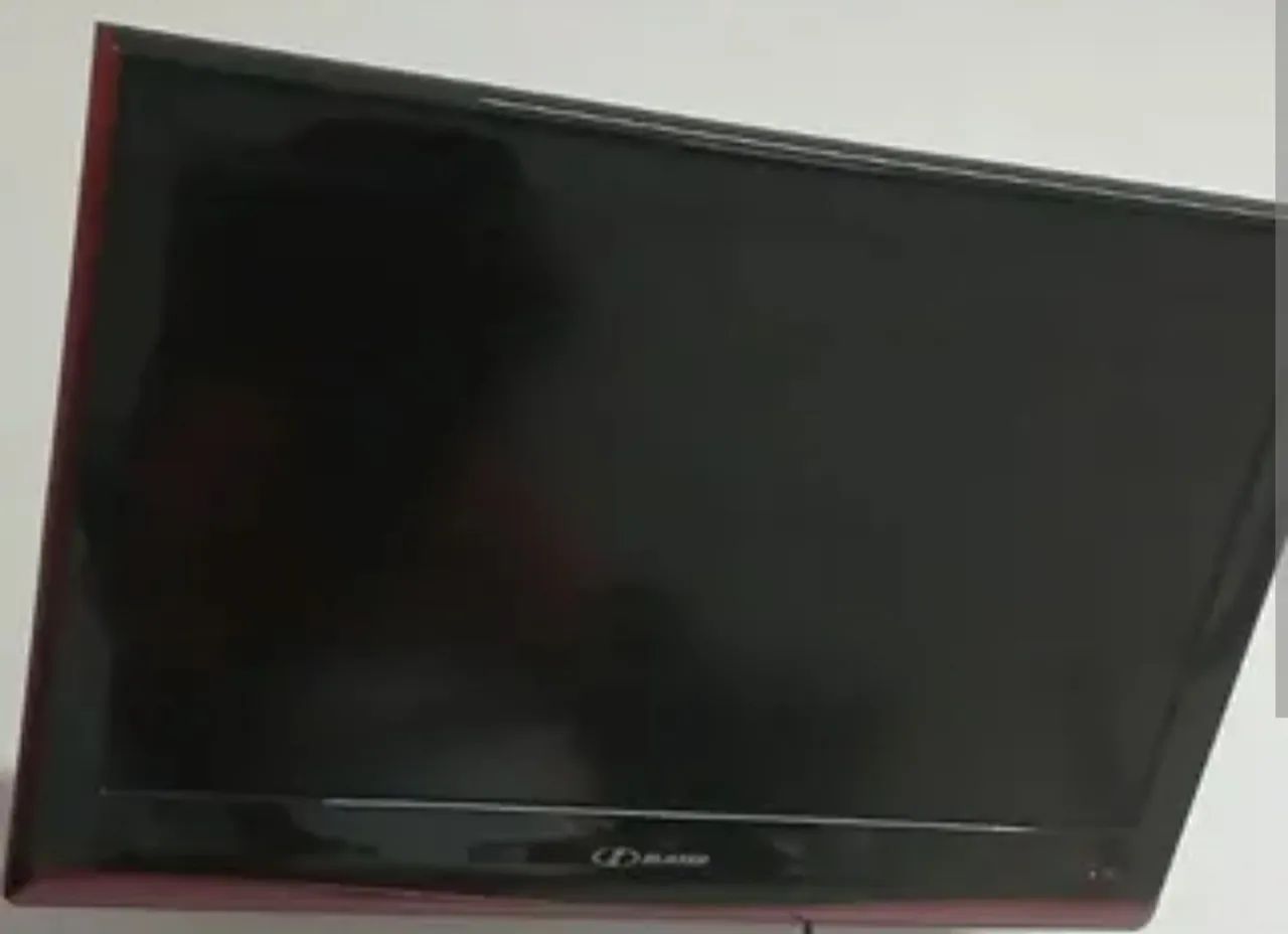 Televisão LCD32 Pol H Buster funcionando perfeitamente s/controle - Foto 2