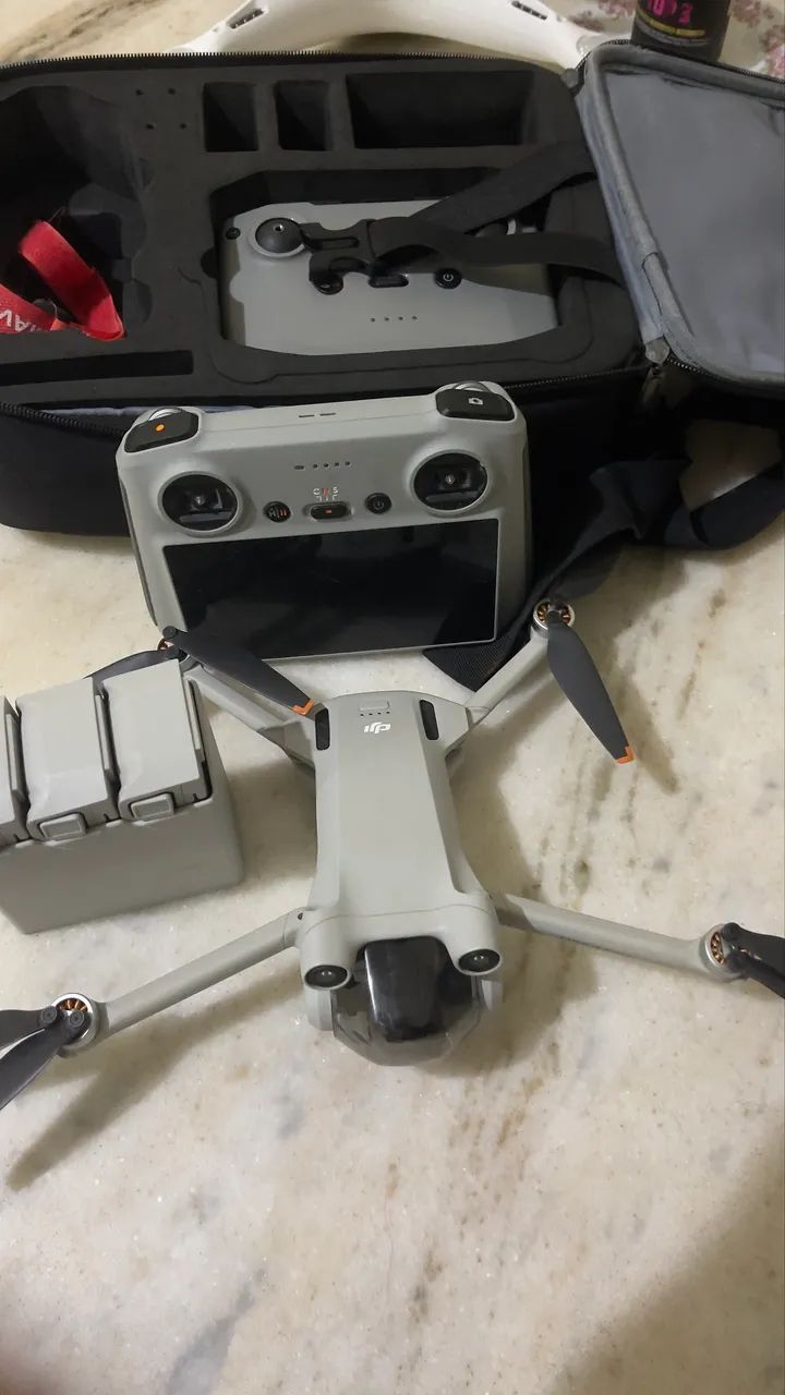 Drone DJI Mini 3 Pro Combo Fly More 