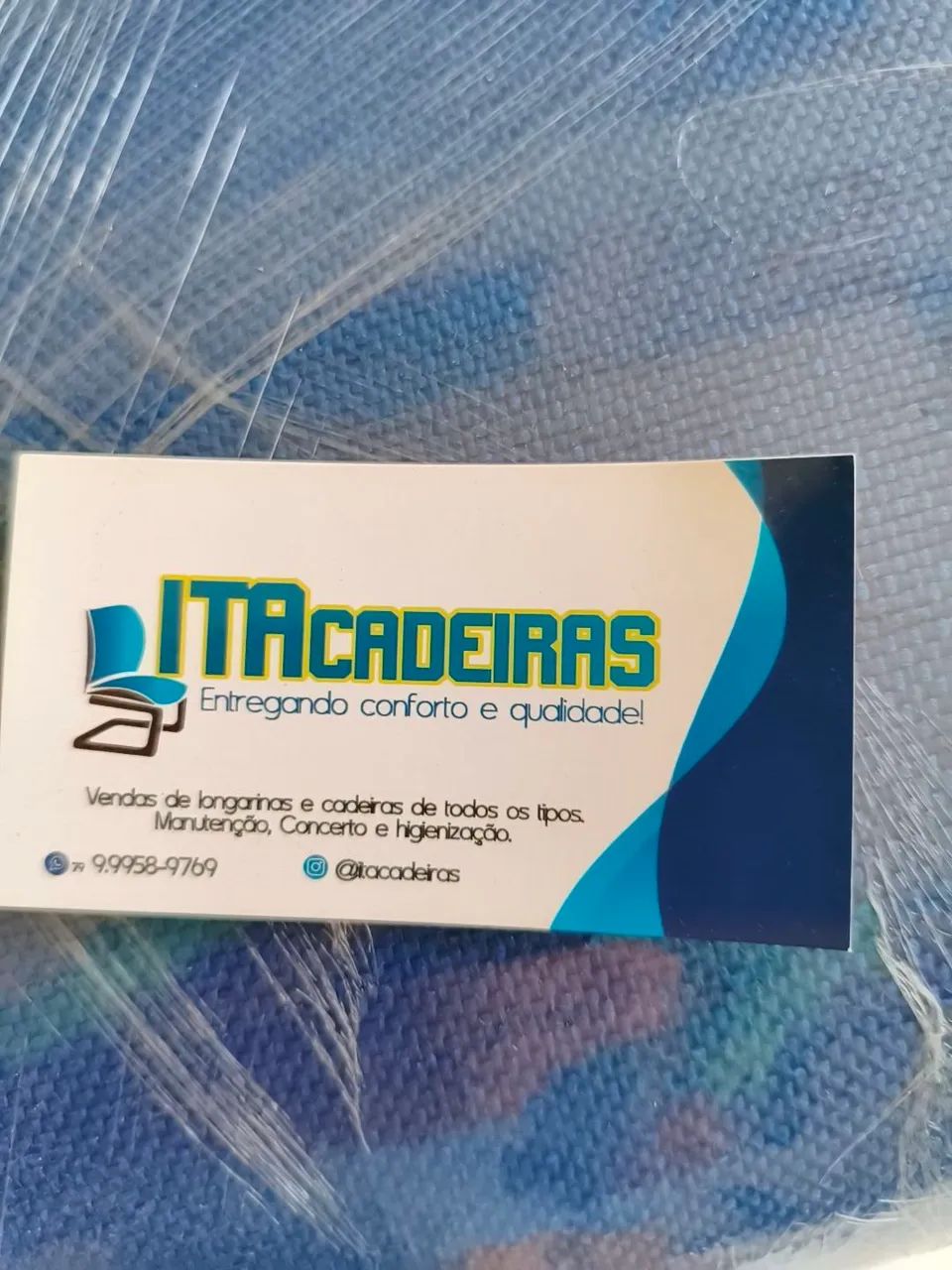 Cadeira fixa com forro novo . - Foto 4