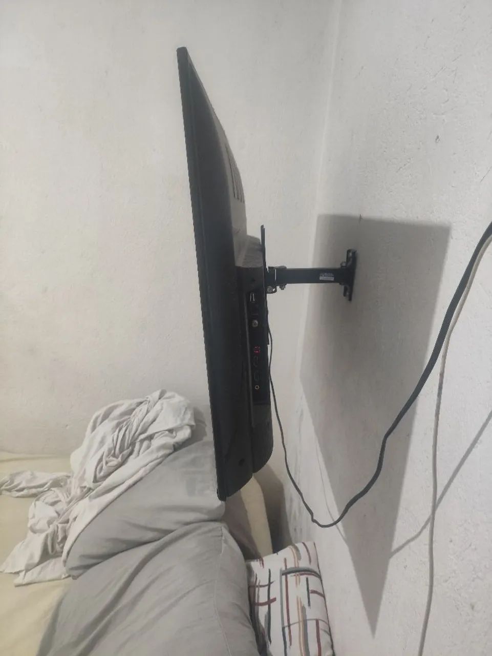 TV de 42 polegadas TCL - Foto 3