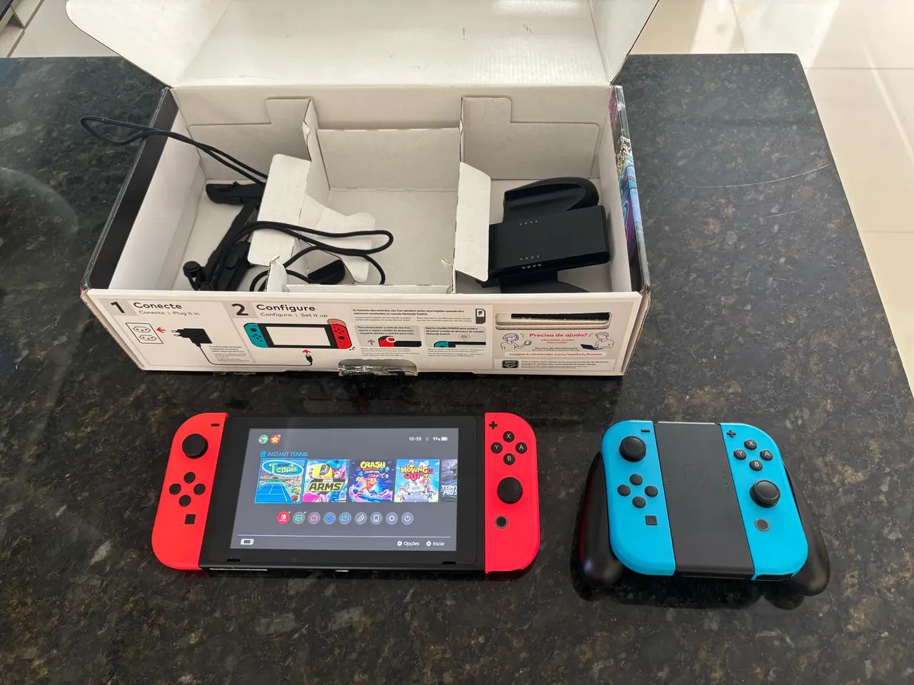 Nintendo switch + 2 controles + case - Foto 4