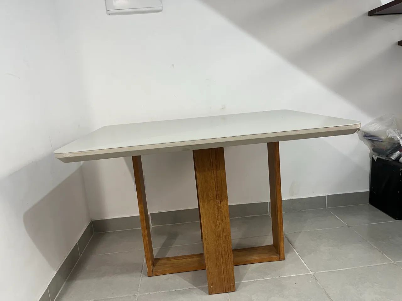Mesa 4 cadeiras