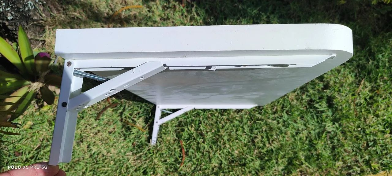 Mesa retrátil 38x70 semi nova