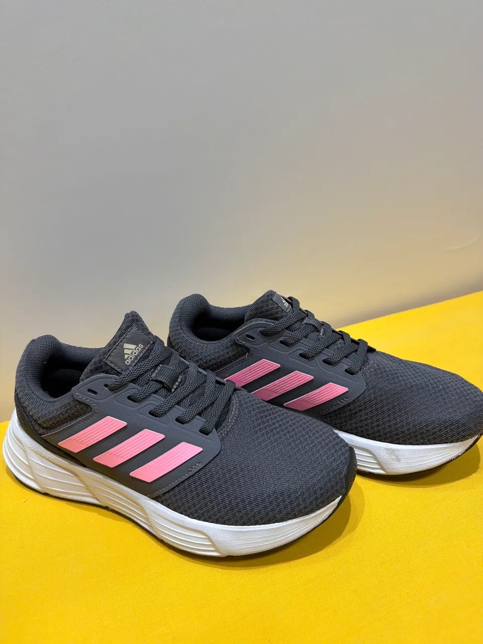 Tênis Adidas Galaxy 6 - Tam: 35/36