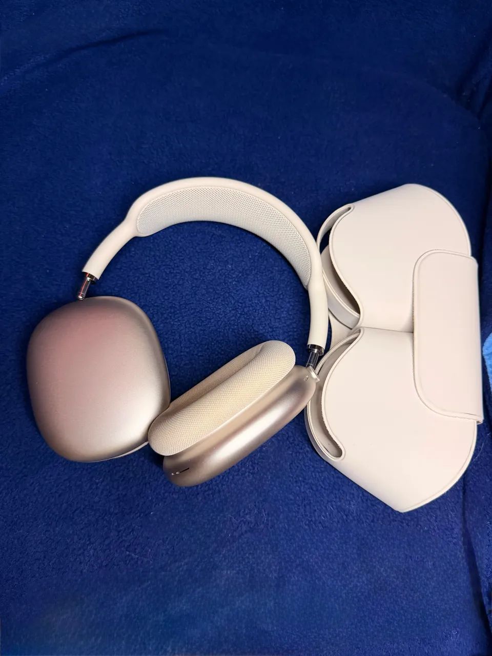 AIRPODS PRO MAX (USB-C) - POUCOS MESES DE USO - Fones de Ouvido