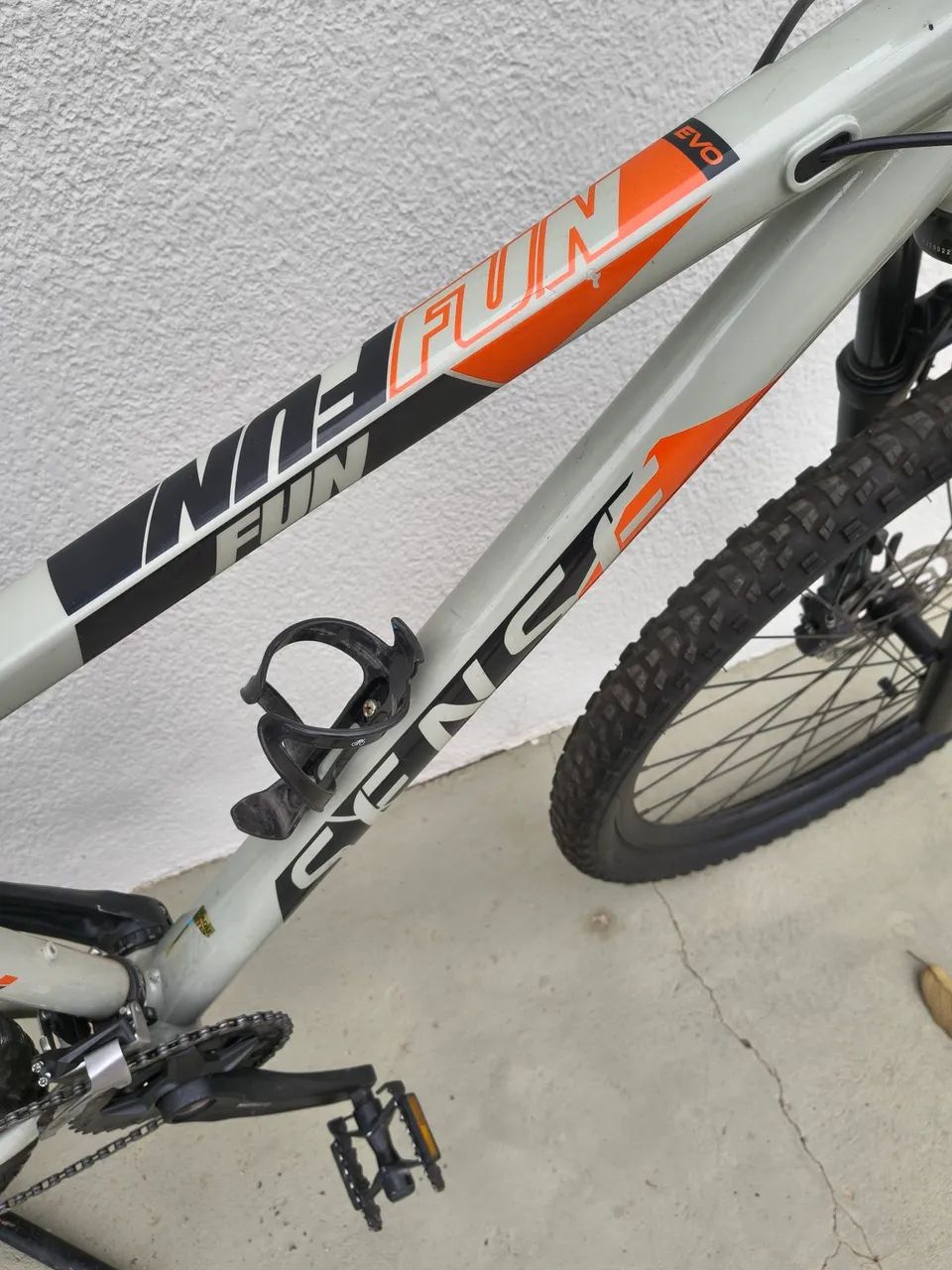 Bicicleta Sense Evo 2023 aro 29 - Foto 3