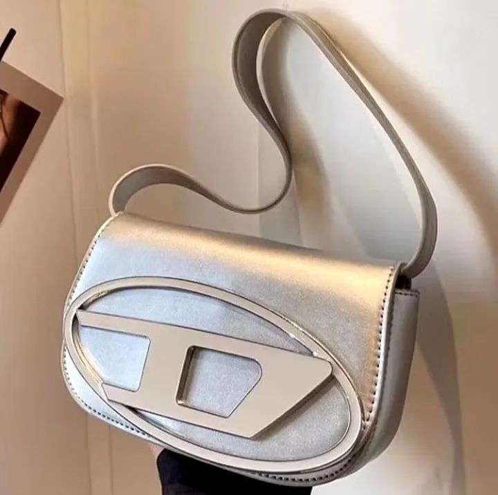 Bolsa de Luxo Importada Diesel - Foto 4