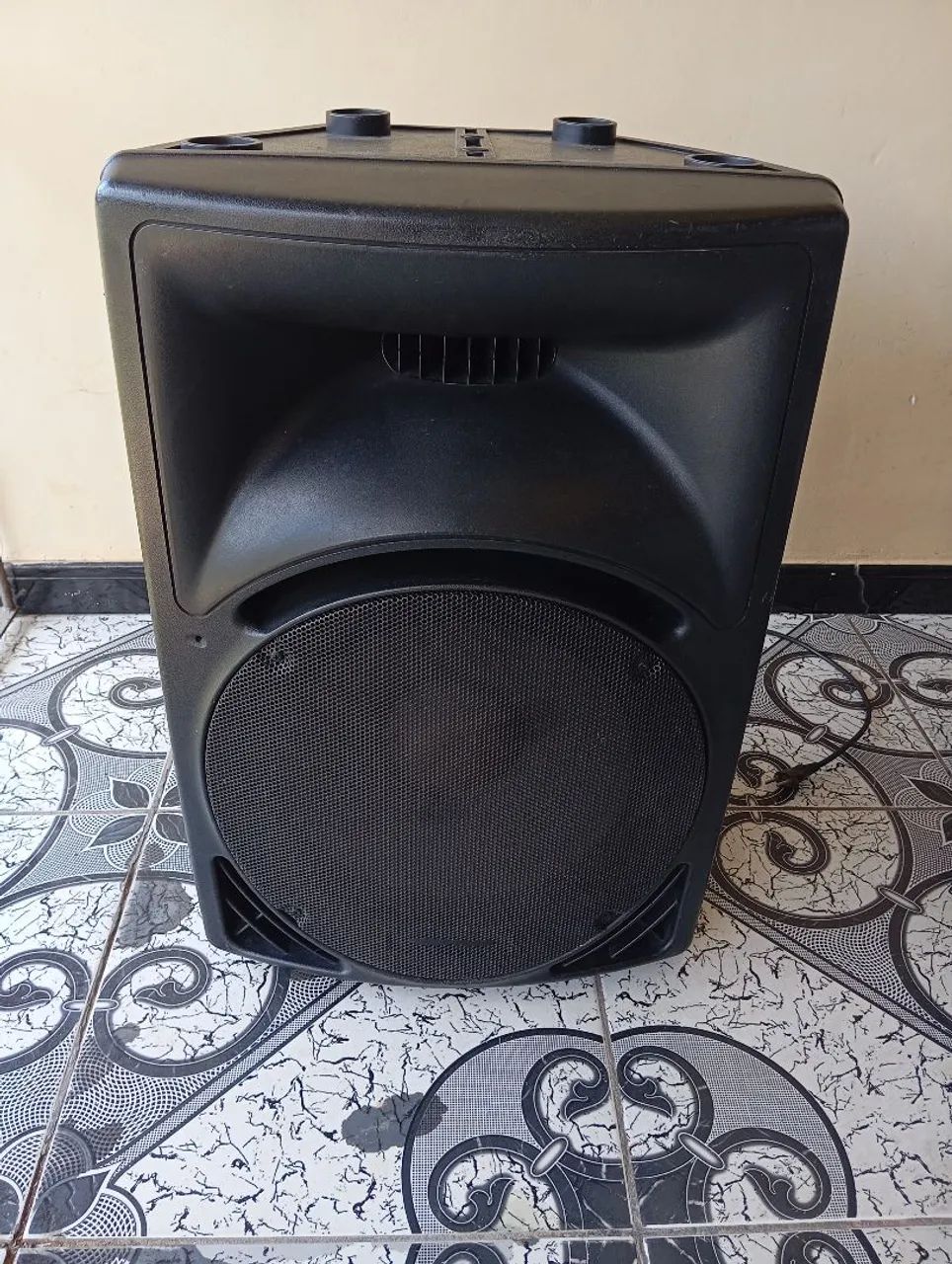 Caixa acústica!