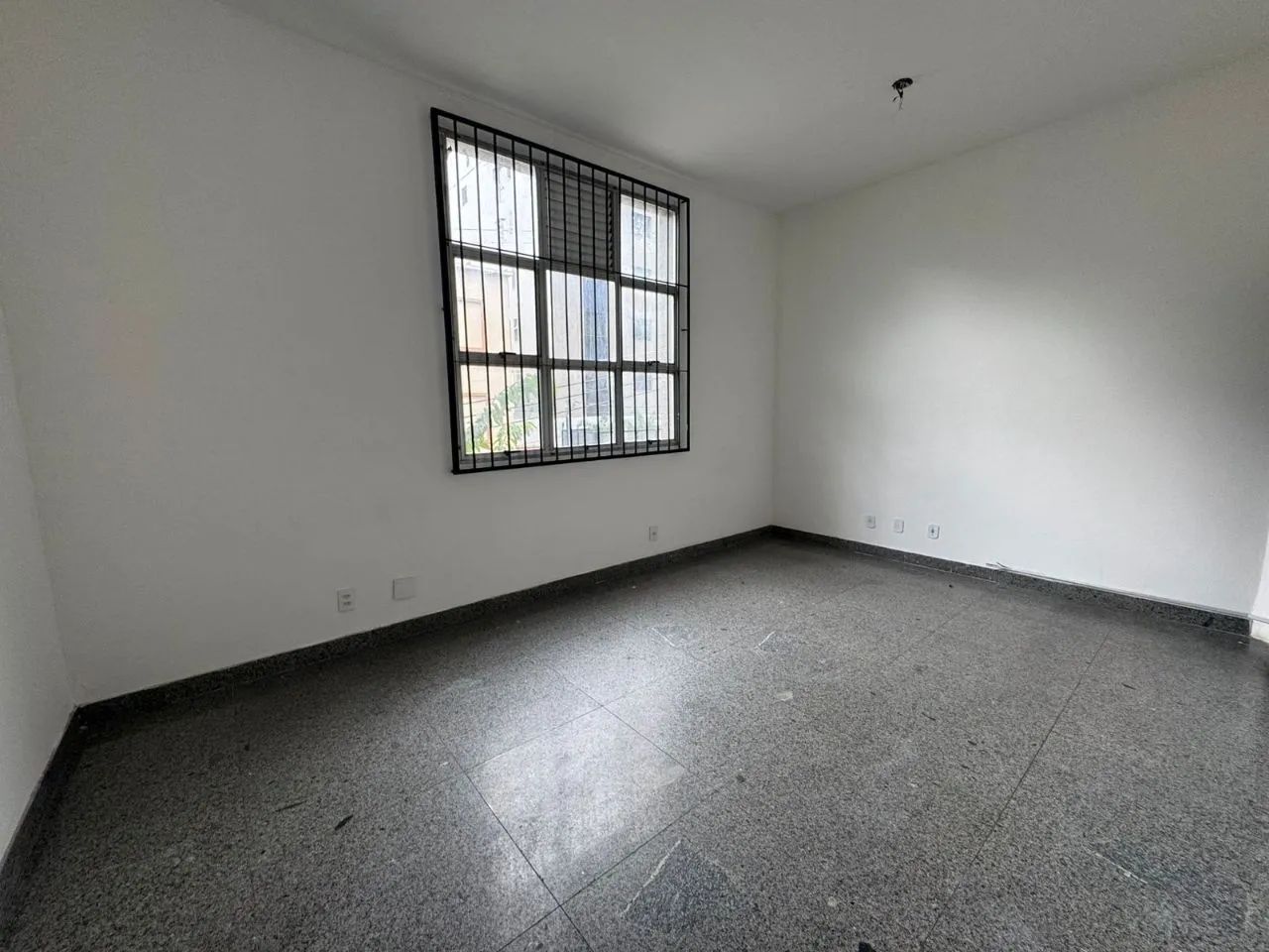 Sala para locação no Santo Antônio